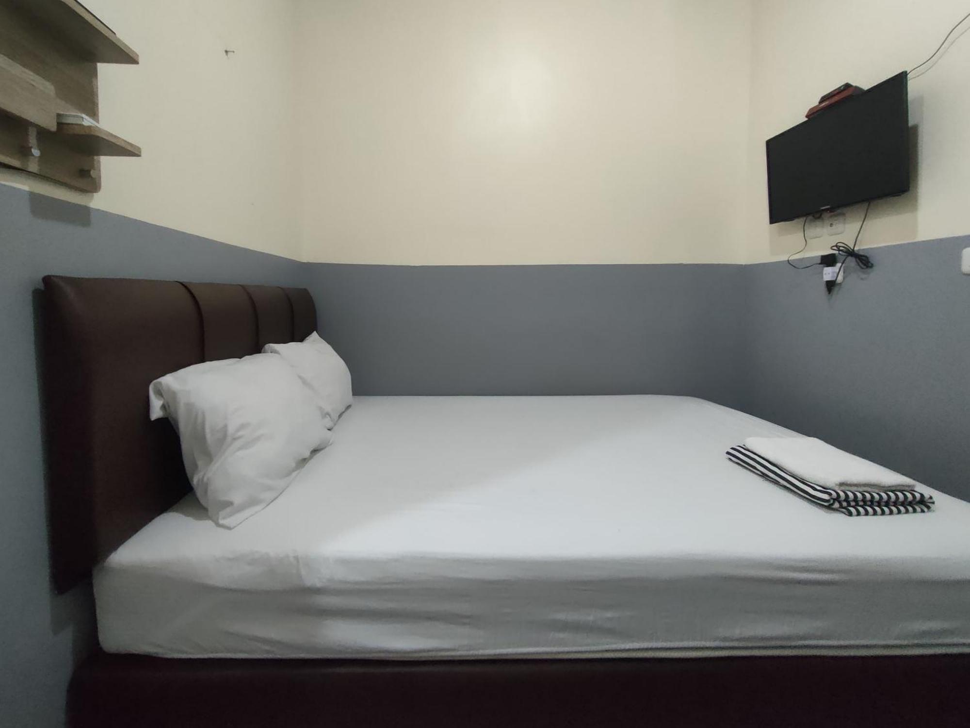 Puspiptek Residence Syariah Mitra Reddoorz Serpong Eksteriør billede